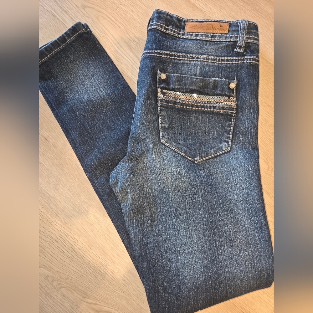 Do Denim Size 5 Sequin Pocket Dark Wash Jeans